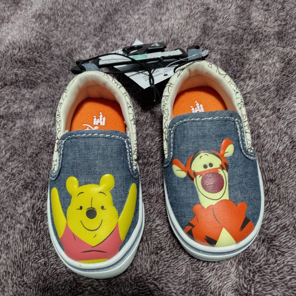 Disney Baby Winnie the Pooh Shoes Classic Baby Toddler Slip-on Shoes New sz 4